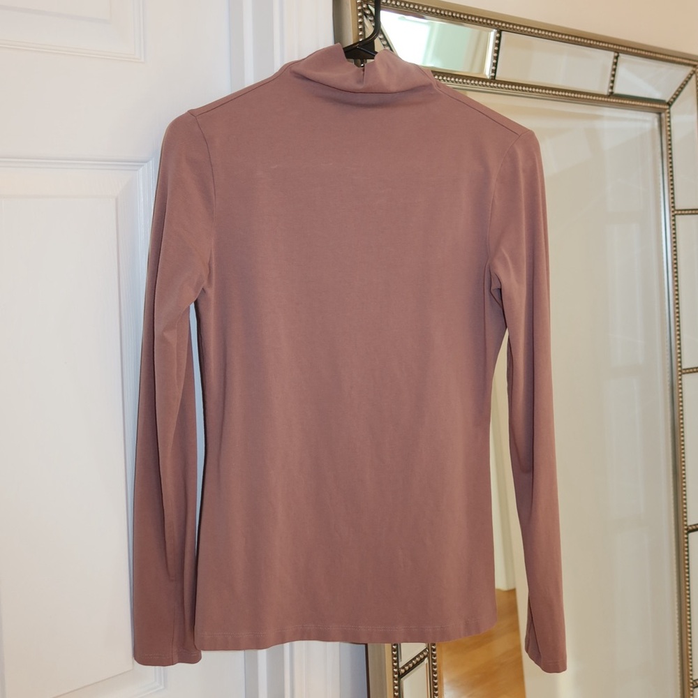 Theory Long Sleeve Turtleneck Top in Dusty Rose